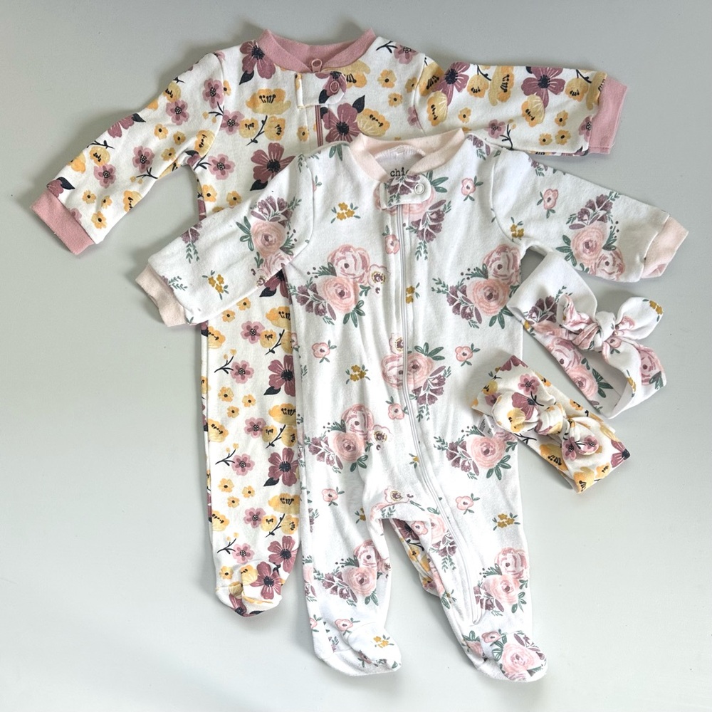 🎀 Footed Pajamas 4 pcs. sleepers footies with headpiece infant 0-3 Months